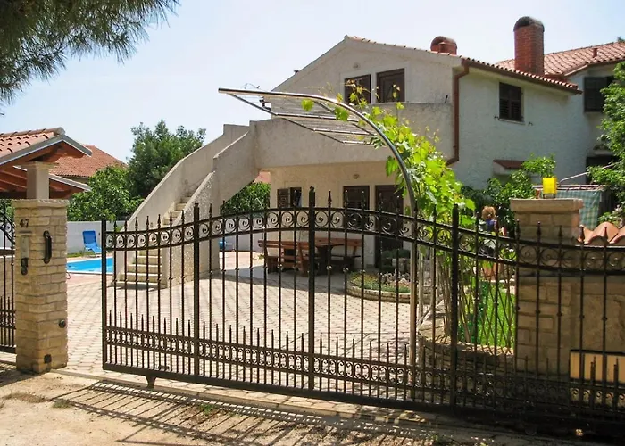 Biserka In Banjole
