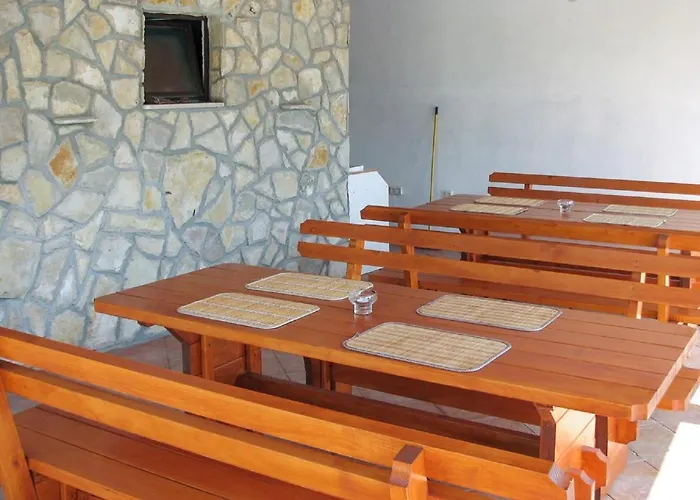 Biserka In Gæstehus Banjole