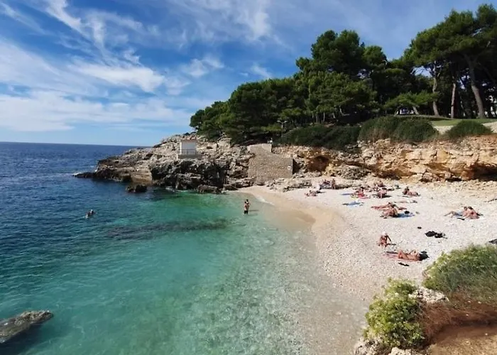 Biserka In 4* Banjole